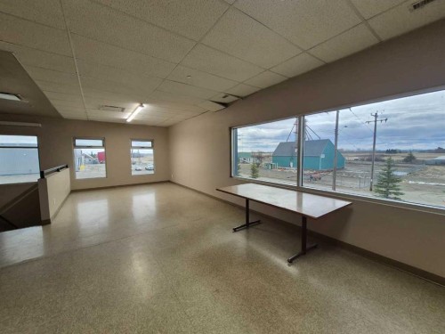 5815 49 Avenue, Olds, AB 