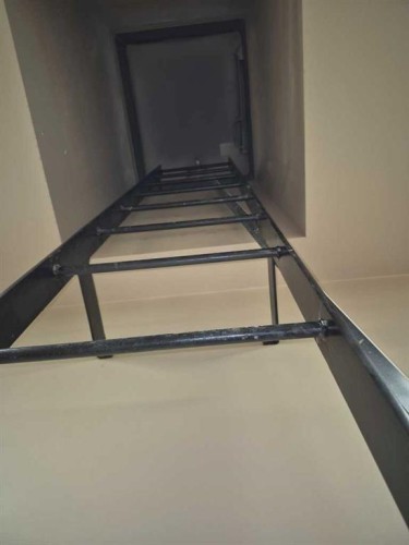 5815 49 Avenue, Olds, AB 