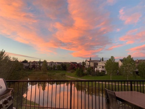 212 Sagewood Landing SW Airdrie, AB T4B 3N5