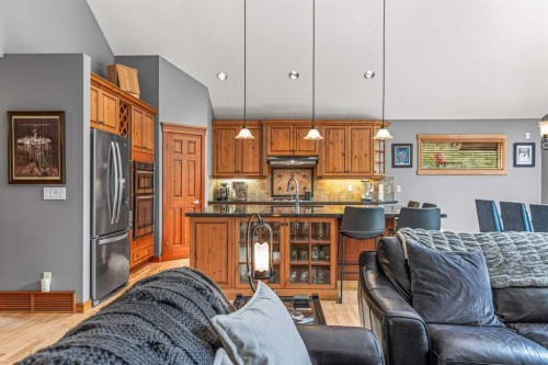 116 Casale Place, Canmore, AB - Indoor Photo Showing Kitchen