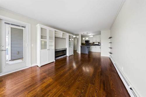 3402-3402 Hawksbrow Point Nw, Calgary, AB - Indoor Photo Showing Other Room