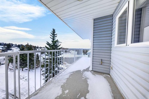 3402-3402 Hawksbrow Point Nw, Calgary, AB - Outdoor With Exterior