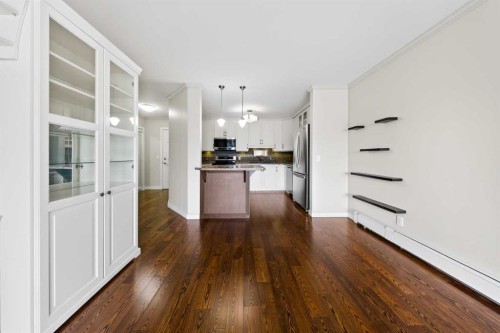 3402-3402 Hawksbrow Point Nw, Calgary, AB - Indoor Photo Showing Kitchen