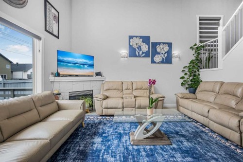 31 Saddleback Way Ne, Calgary, AB - Indoor Photo Showing Living Room