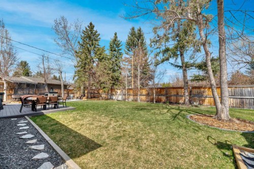 48 Waterloo Drive Sw, Calgary, AB - Outdoor
