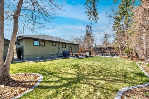 48 Waterloo Drive Sw, Calgary, AB - Outdoor