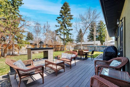 48 Waterloo Drive Sw, Calgary, AB - Outdoor With Deck Patio Veranda