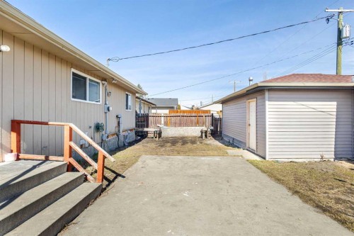 268 Madeira Place Ne, Calgary, AB - Outdoor With Exterior