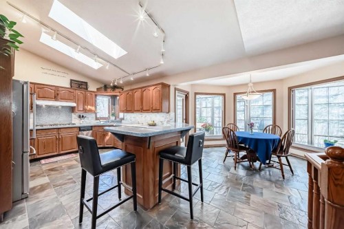 29 Deer River Green Se, Calgary, AB - Indoor Photo Showing Dining Room