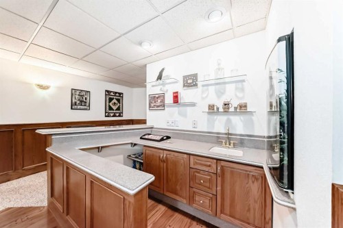 29 Deer River Green Se, Calgary, AB - Indoor Photo Showing Other Room