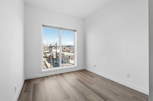 401-455 1 Avenue Ne, Calgary, AB - Indoor Photo Showing Other Room