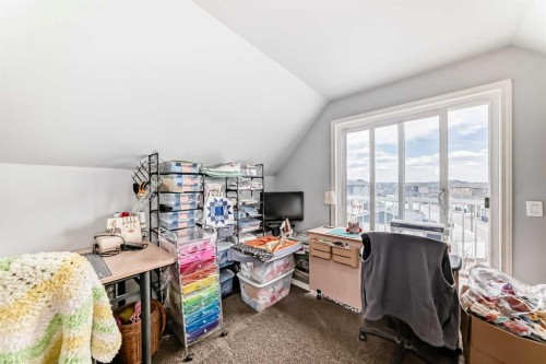 404 Redstone Grove Ne, Calgary, AB - Indoor Photo Showing Office