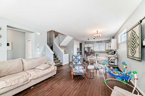 404 Redstone Grove Ne, Calgary, AB - Indoor