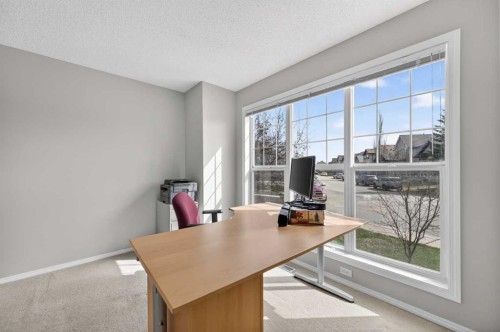 78 Cranberry Close Se, Calgary, AB - Indoor Photo Showing Bathroom