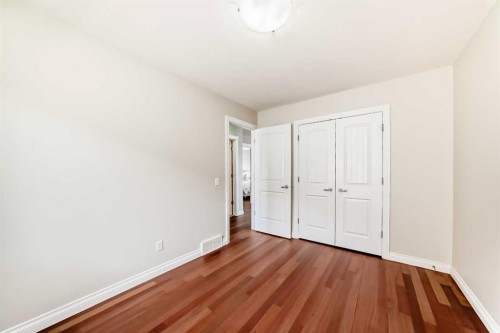 127 Cimarron Park Circle, Okotoks, AB - Indoor Photo Showing Other Room