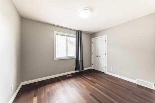 127 Cimarron Park Circle, Okotoks, AB - Indoor Photo Showing Other Room
