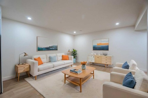 451 Arlington Drive Se, Calgary, AB - Indoor