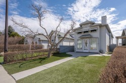 136 Hunterhorn Drive NE Calgary, AB T2K 6H3
