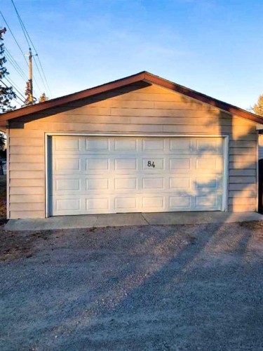 84 Waterloo Drive Sw, Calgary, AB - Outdoor