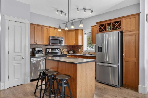 83 Wentworth Common Sw, Calgary, AB - Indoor Photo Showing Kitchen