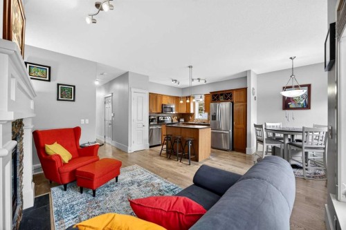 83 Wentworth Common Sw, Calgary, AB - Indoor Photo Showing Living Room