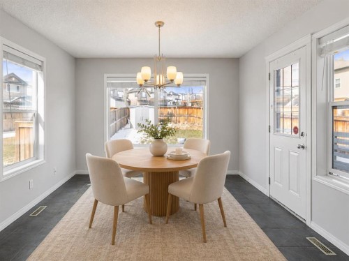 72 Pantego Close Nw, Calgary, AB - Indoor Photo Showing Dining Room