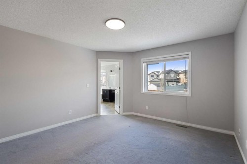 72 Pantego Close Nw, Calgary, AB - Indoor Photo Showing Other Room