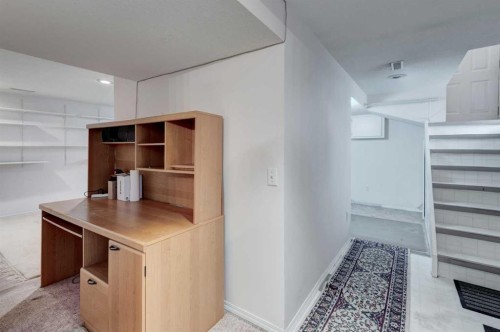 2318 Bowness Road Nw, Calgary, AB - Indoor Photo Showing Other Room