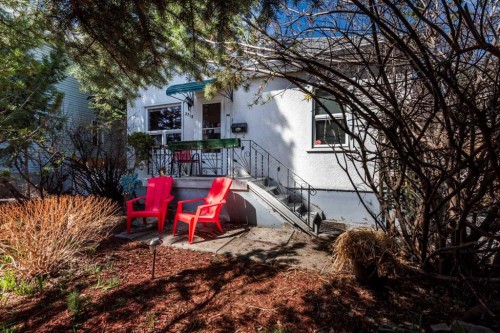 2318 Bowness Road Nw, Calgary, AB - Outdoor