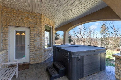 9 Spring Valley Terrace Sw, Calgary, AB 