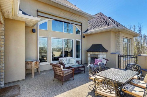 9 Spring Valley Terrace Sw, Calgary, AB 