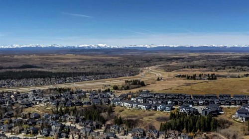 9 Spring Valley Terrace Sw, Calgary, AB 