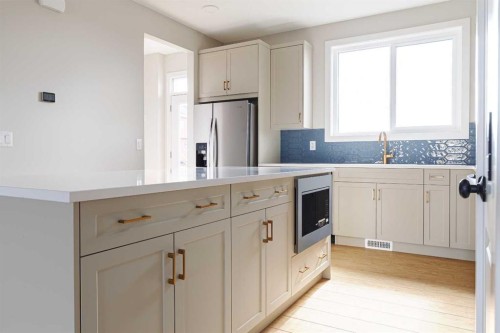  - Indoor Photo Showing Kitchen