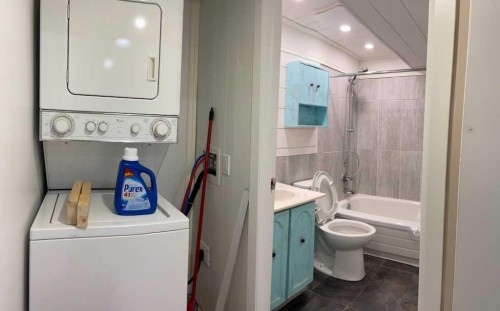 320 Whiteview Road Ne, Calgary, AB - Indoor