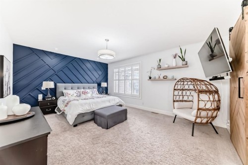 193 Kinniburgh Circle, Chestermere, AB - Indoor Photo Showing Bedroom