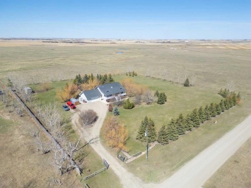 251002 Range Road 262  Rural Wheatland County, AB T1P 0T5