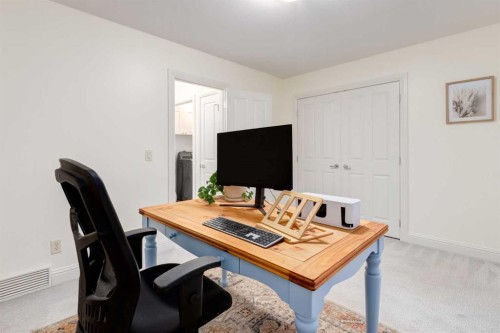 2021 32 Avenue Sw, Calgary, AB - Indoor Photo Showing Office