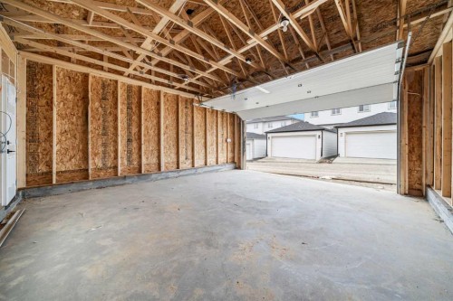46 Versant View Sw, Calgary, AB - Indoor