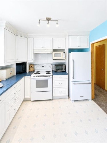 7224 21 Street Se, Calgary, AB 