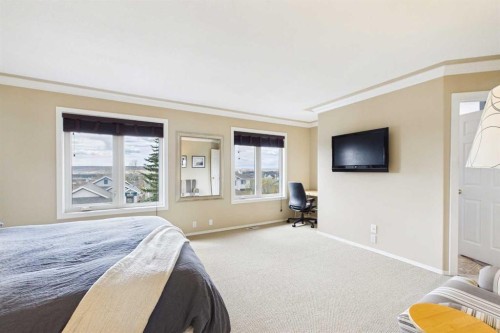 62 Tuscany Hills Park Nw, Calgary, AB - Indoor Photo Showing Bedroom