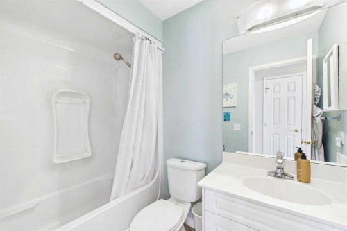62 Tuscany Hills Park Nw, Calgary, AB - Indoor Photo Showing Bathroom