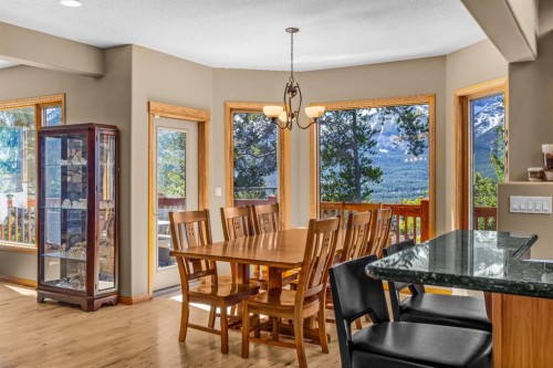389 Eagle Heights, Canmore, AB - Indoor Photo Showing Dining Room