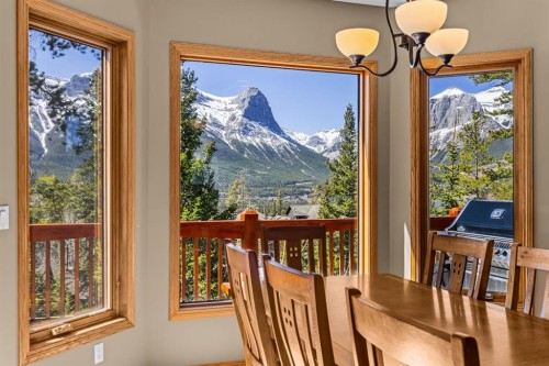 389 Eagle Heights, Canmore, AB - Indoor