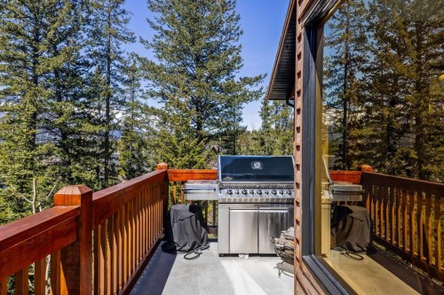 389 Eagle Heights, Canmore, AB - Outdoor