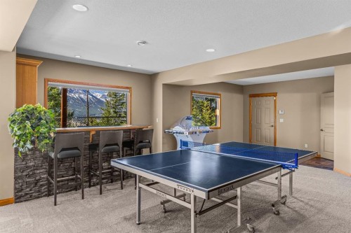 389 Eagle Heights, Canmore, AB - Indoor Photo Showing Other Room