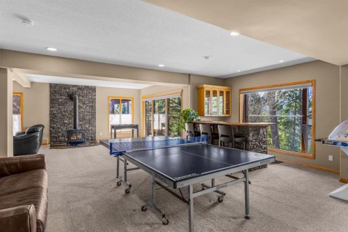 389 Eagle Heights, Canmore, AB - Indoor