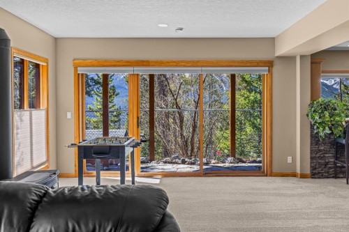 389 Eagle Heights, Canmore, AB - Indoor Photo Showing Other Room