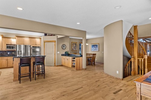 389 Eagle Heights, Canmore, AB - Indoor Photo Showing Kitchen