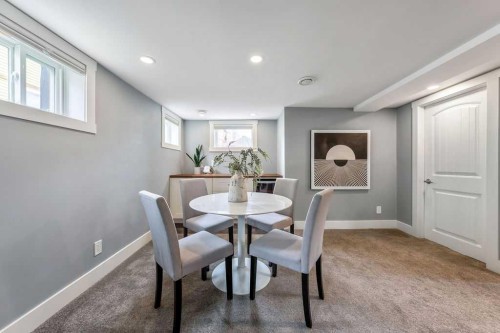 711 14A Street Se, Calgary, AB - Indoor Photo Showing Dining Room