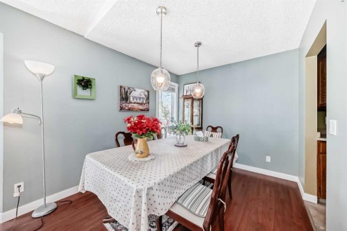 216 Hawkwood Boulevard Nw, Calgary, AB - Indoor Photo Showing Dining Room
